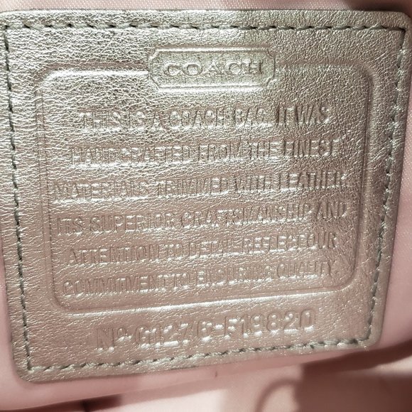 Signature Coach crossbody - Authentic silver - Picture 5 of 5